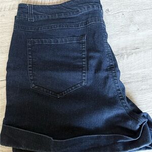 Woman’s Plus Size Dark Blue Denim Shorts 22W